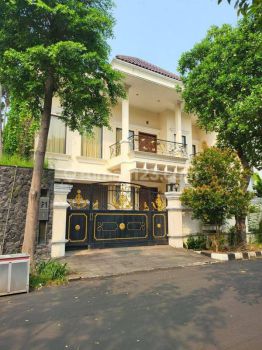 Rumah Mewah Siap Huni di Permata Buana Jakarta Barat