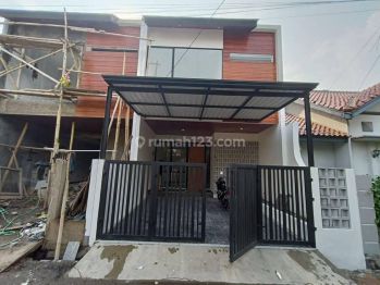 Rumah Bagus Baru 2 Lantai di Kopi Permai Dekat Tol Kopo Strategis