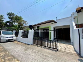 Dijual Nego Rumah Besar Tanah Luas di Godean Km 5 Dekat Unisa