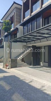 Hunian eksekutif muda di andara nempel cilandak dan tol