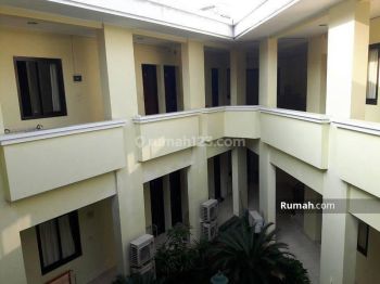 Rumah Kost dijual di Cilandak dekat Citos