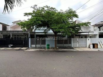 DIJUAL RUMAH DALAM KOMPLEK LEBAK BULUS - BONA INDAH