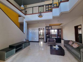 For Rent 4 bedroom house in sidakarya denpasar