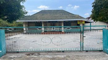 Rumah Bagus Semi Furnished SHM - Sertifikat Hak Milik di DUSUN TAMPINGAN RT 01