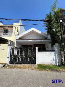 Lebak Arum Siap Huni Baru Renov Strategis Deket Raya Kenjeran