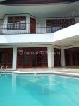 thumbnail-for-rent-rumah-cantik-asri-dan-nyaman-prime-location-di-brawijaya-10