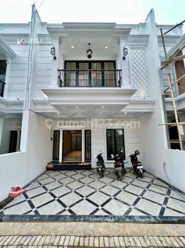 Rumah Mewah Modern Classic  Dekat Akses Tol Dan Jalan Utama