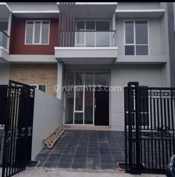 Rumah di Cengkir barat 2 Lantai Baru SHM Selatan