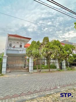 Jual Cepat Rumah Gayung Kebonsari 2 Lt Dekat Ke Bundaran Tol Waru