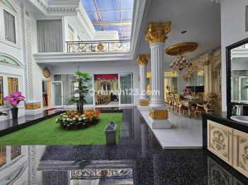 Dijual Cepat Rumah Mewah Full Furnish di Jalan Cendana Jakapermai
