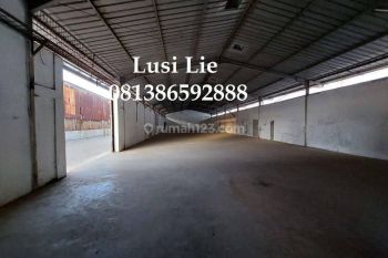 Gudang Kapuk Kamal Luas 1600m, Akses Kontainer 40 Feet