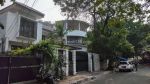 thumbnail-rumah-cantik-menteng-harga-termurah-8