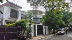 thumbnail-rumah-cantik-menteng-harga-termurah-0