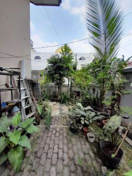 dijual cepat rumah di cipete lokasi strategis akses jalan besar