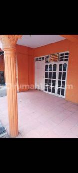 Rent Rumah: Rumah 2 lantai
