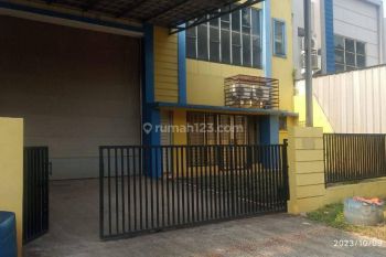 Disewakan Gudang 2 Lantai di Taman Tekno BSD