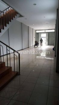 Ruko Mainroad 4 Lantai Di Pasirkoja Siap Huni