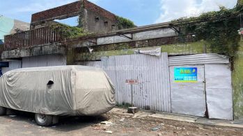 Tanah Tengah Kota Surabaya Embong Malang Blauran, Genteng Bisa Untuk Kos Kos An