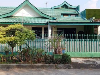 Rumah Bagus SHM Akses Tol Dan Stasiun di Jalan Pondok Kopi Jakarta