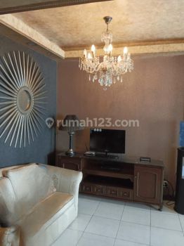 Sewa Apartemen Sudirman Park 2 Bedroom Full Furnished