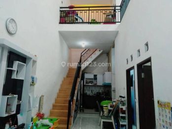 HARGA BU !! Jual rumah siap huni Wiguna Rungkut