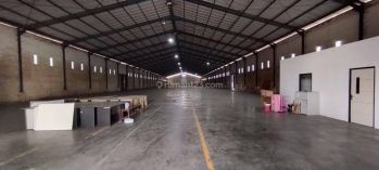 Gudang Sewa di Poros Pakisaji Malang Akses Kontainer 40 Feet