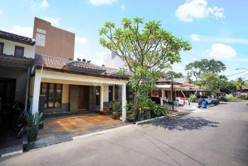 Rumah Gading Serpong Luas Dan Dekat Dari Fasilitas Umum Mall