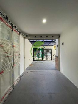 T936.Modern Brand New House 3 Lt Lokasi sangat Strategis di Kalibata