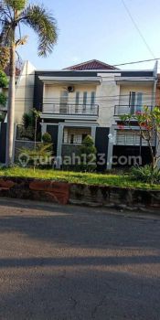 Rumah dharmahusada mas MURAH TENGAH KOTA SURABAYA TIMUR