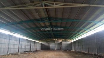 Dijual Gudang Ada 3 Unit Lokasi Gemalapik. Cikarang