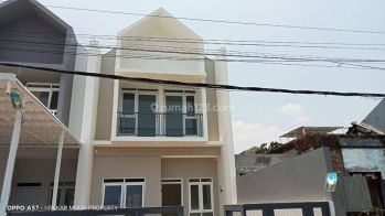 Disewakan Rumah Baru 2 Lantai Siap Huni Di Cisaranten Arcamanik