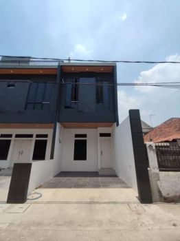 Dijual rumah 2 lantai baru modern 5 menit dari GOR Arcici
