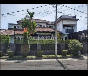 Dijual Rumah Mewah Asri Dan Sejuk Selangkah Ke Tol Pasteur