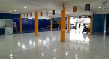Disewakan Tanah dan Bangunan (ex showroom) di Serpong