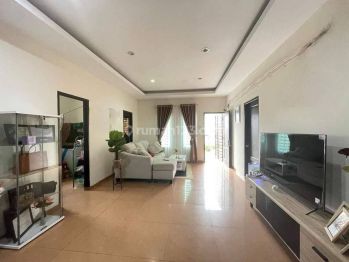 Dijual cepat rumah di Lotus garden hadap timur samping sekolah HU Batam center