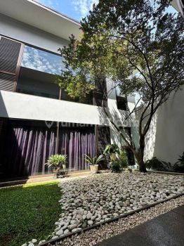 Frans Cen jual Bu rumah di Permata Buana.lux.murah