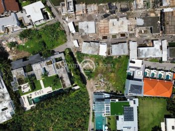 Tanah Pererenan Tumbak Bayuh Zona Perumahan