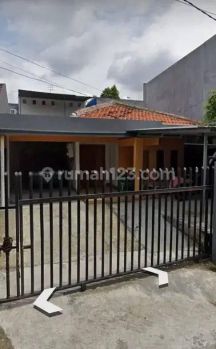 Rumah Disewakan di Cipete