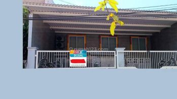 Rumah Bagus Unfurnished SHM di Manyar Kertoadi Area Sukolilo, Surabaya