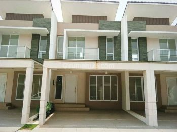 Sell Rumah: Green Puri Kosambi