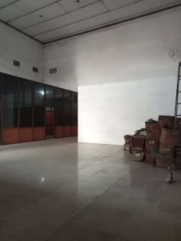 GUDANG STRATEGIS TENGAH KOTA DI SRIWIJAYA BKR