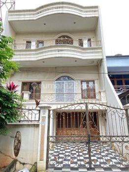 Rumah di Villa Kapuk Mas luasan 168M, Harga Terbaik!