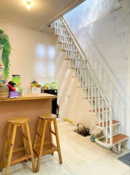 RUMAH TAKE OVER 1,5 LT DP 280 JT NEGO DI CIWASTRA AKSES TOL GEDE BAGE