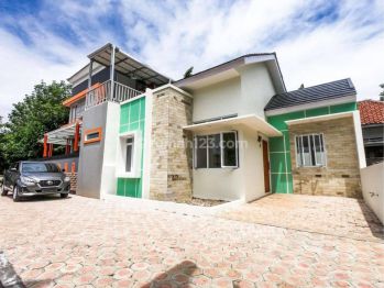 BISA DIMILIKI Cantik 2 LANTAI Desain Modern dekat Kantor Pemkab Subang