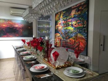 DiJual Rumah Kawasan Menteng 2 Lantai,Swimming Pool Jakarta Pusat