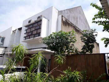 Rumah siap huni non cluster di Lebak Bulus, Jaksel
