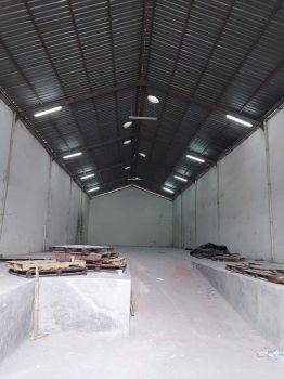 DISEWAKAN GUDANG KOSAMBI PERMAI DADAP ADA LOADING DOCK