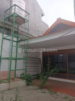 Disewakan Rumah Daerah Petemon Dekat Jalan Arjuno Surabaya Pusat