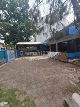 Murah! Rumah lokasi super strategis hanya Hitung tanah di Sayap Burangrang -