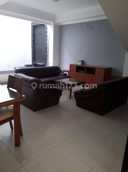 Disewakan Rumah 10x20 Full Furnish Puri Indah Kembangan